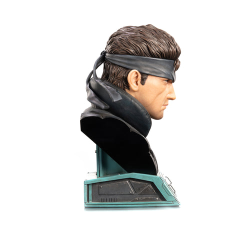 Solid Snake Grand Scale Bust 12" Premium Resin Statue