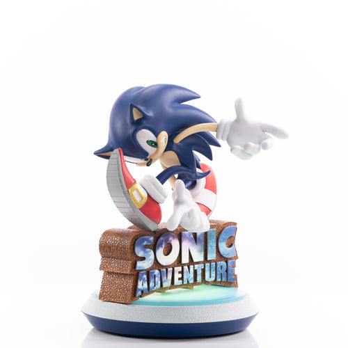 Sonic Adventure 9" Statue Collector's Edition