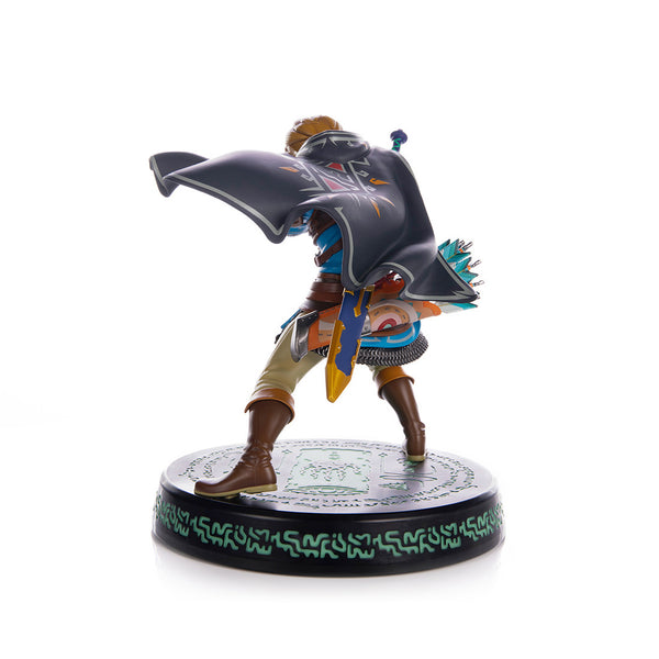 Tears of the Kingdom: Link 9" Statue